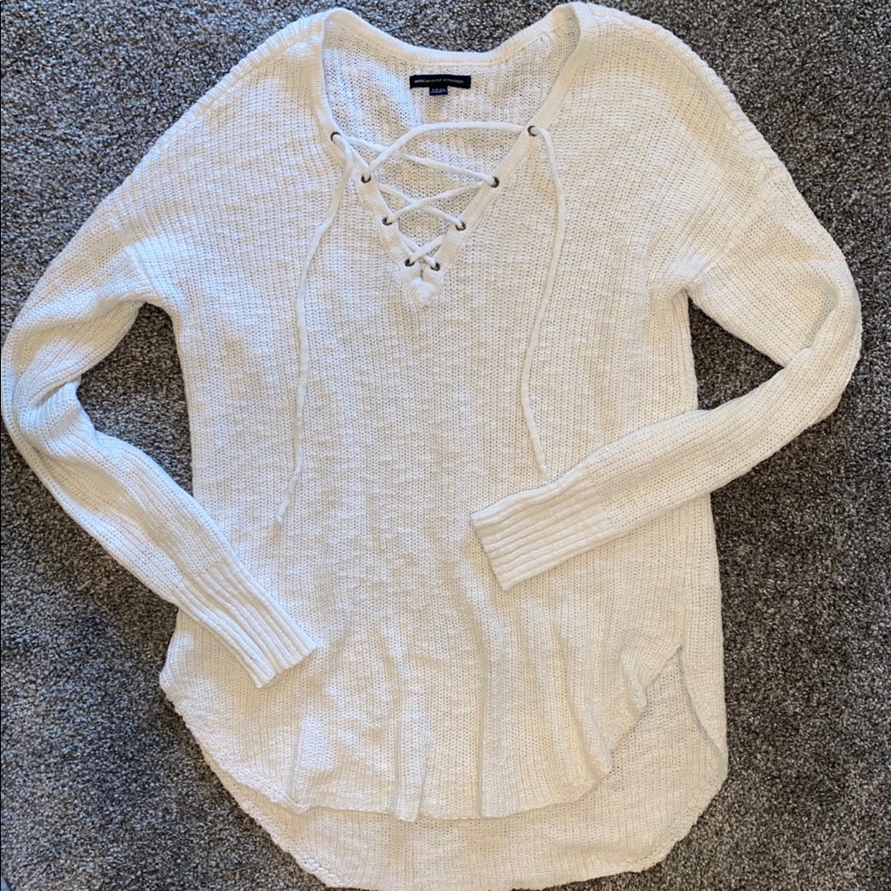 American Eagle Tie up sweater
